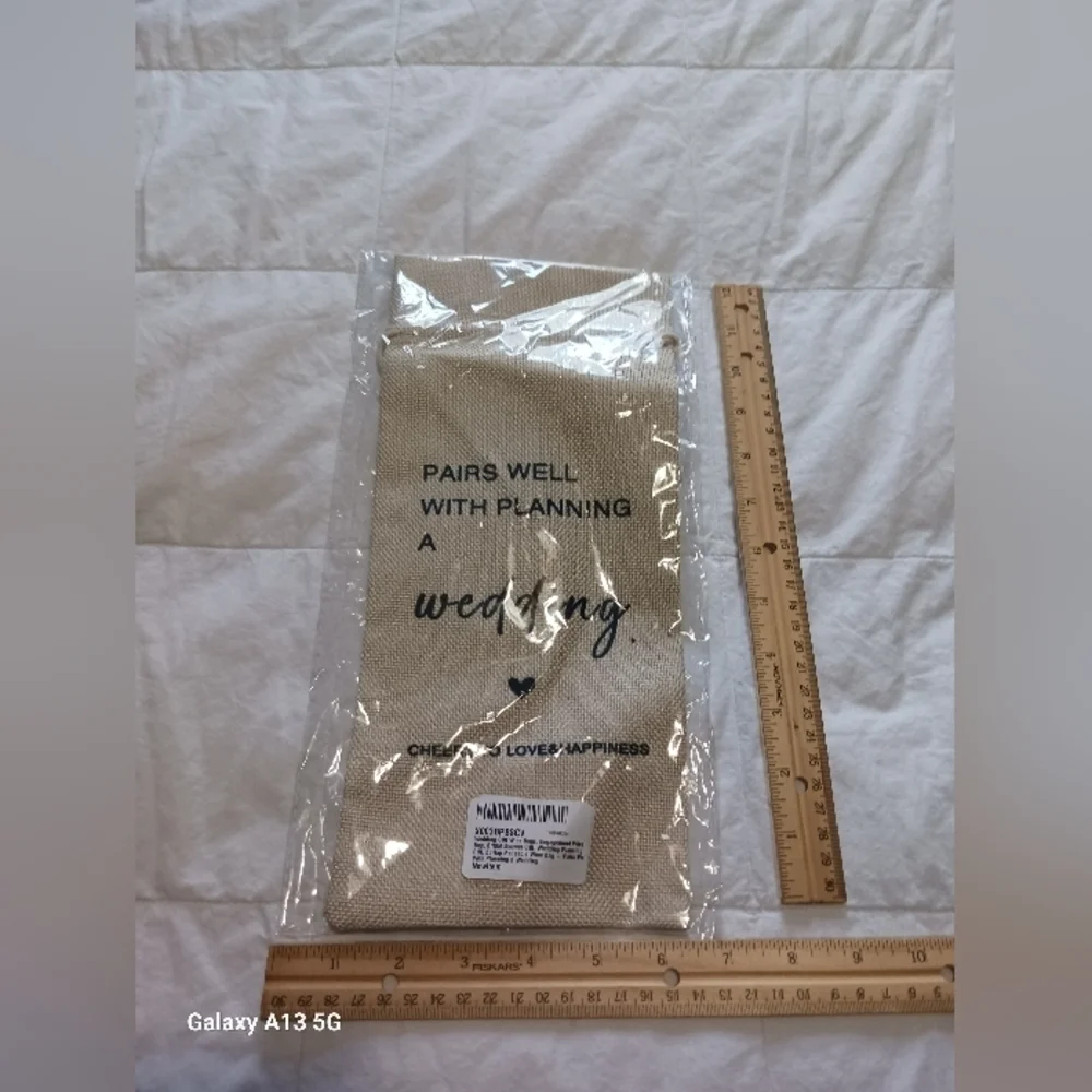 Wine wedding gift bag.